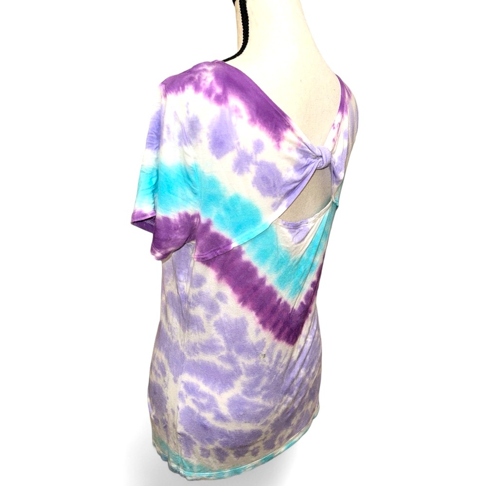 New Directions Colorful Purple Blue Tie Dye Open Back Bow Women’s Shirt Large